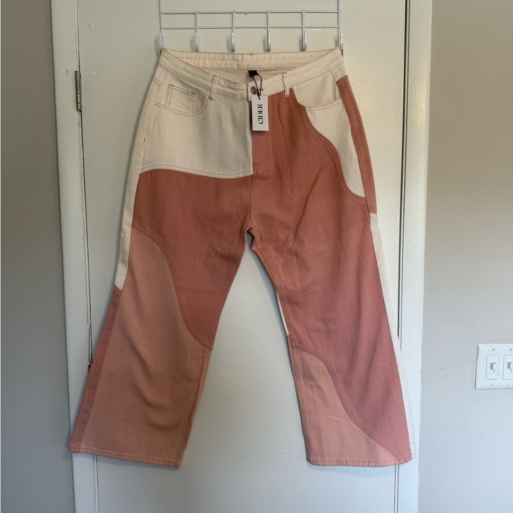 PATCHY STRAIGHT LEG JEANS